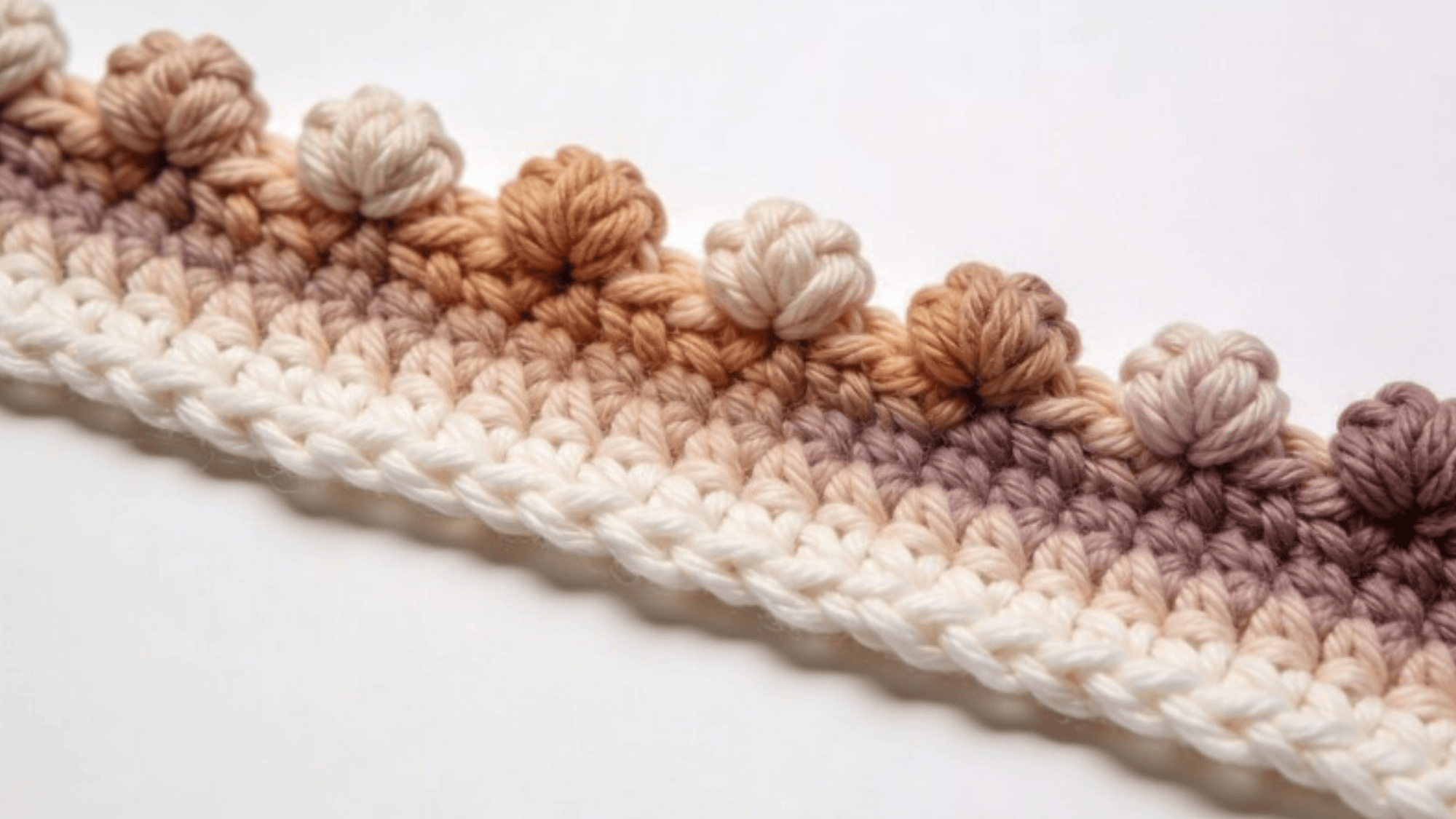 bobble stitch border in brown